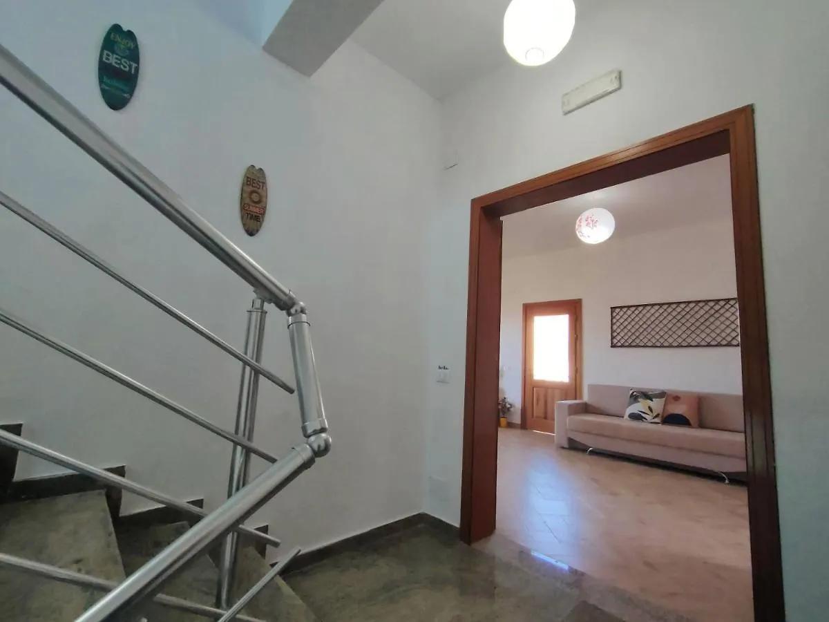 Villa Apollonia Guest House Φιέρι