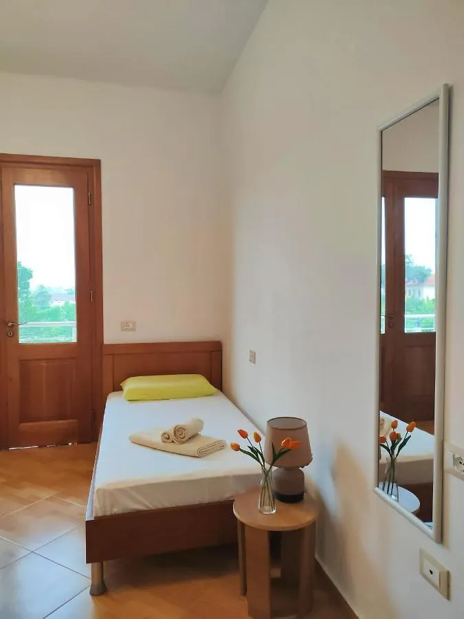 Villa Apollonia Guest House Φιέρι 0*,